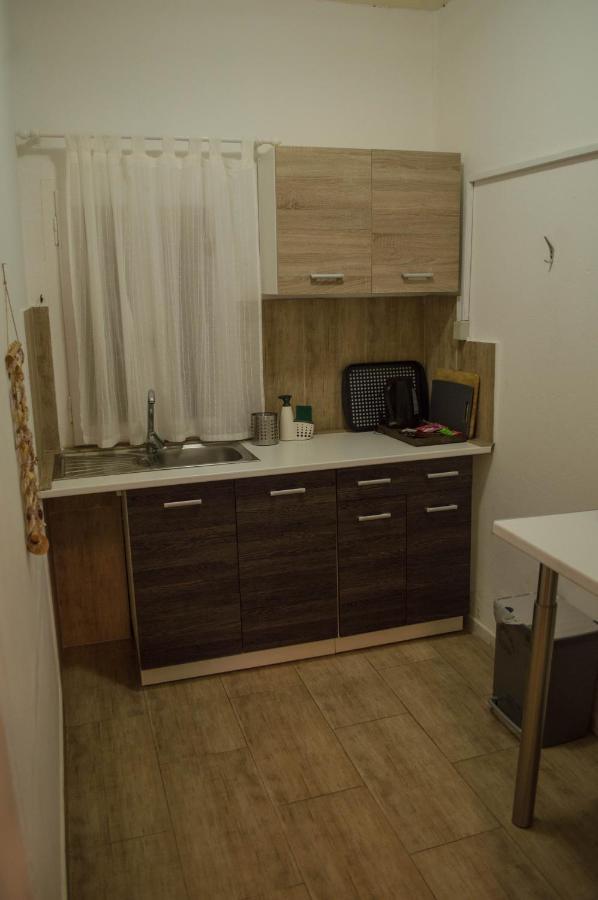 Sunrise Apartments Livadia  Esterno foto