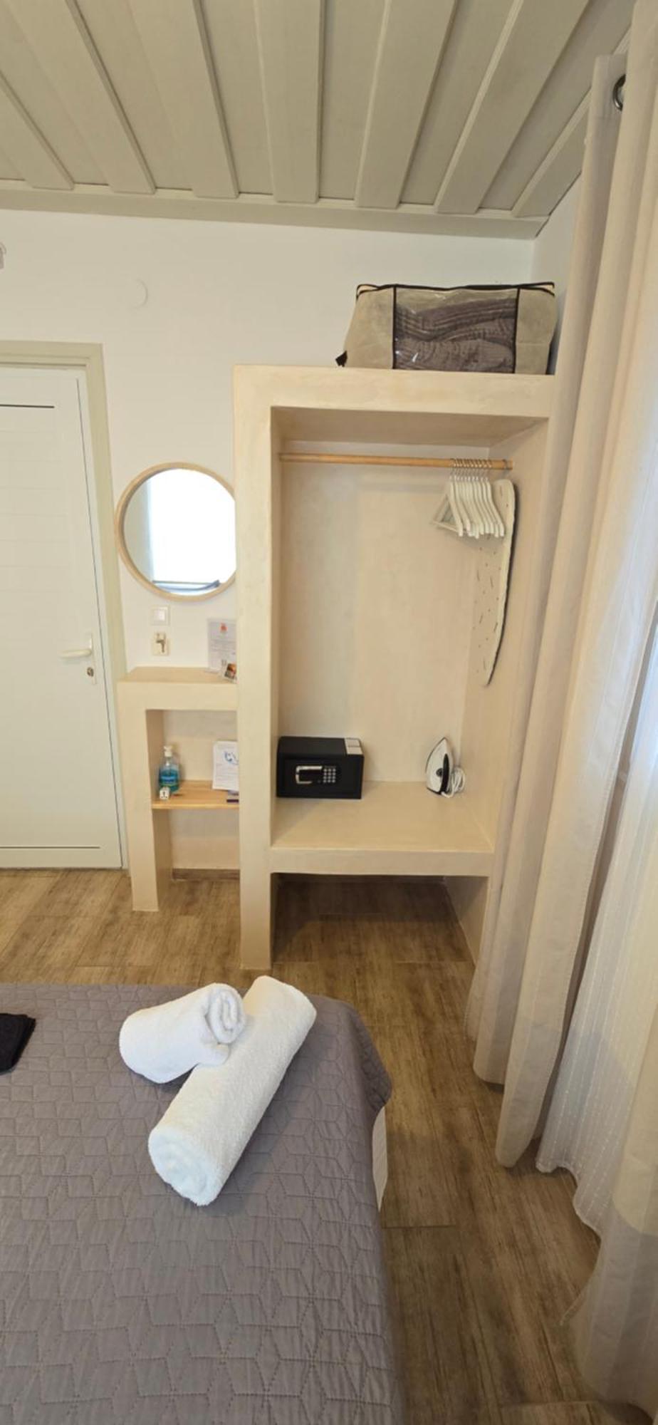 Sunrise Apartments Livadia  Esterno foto